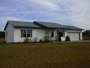 14290 N Arnold Rd., Melrose, WI 54642