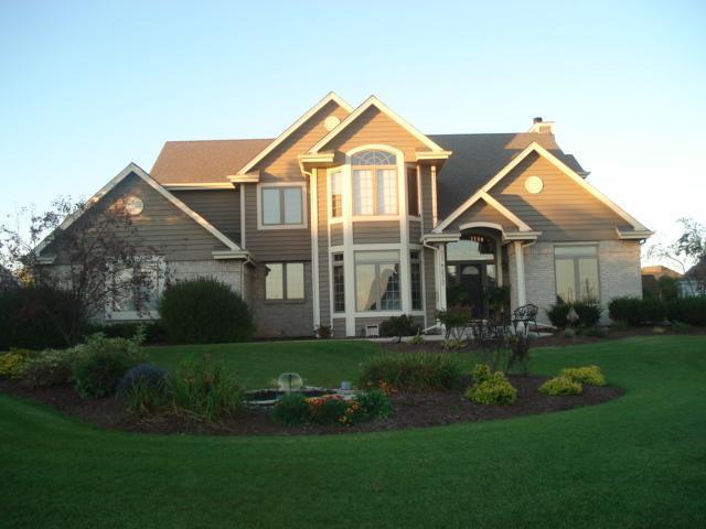 N25W26342 Wilderness Way, Pewaukee, WI 53072