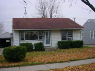327 W Armour Ave., Milwaukee, WI 53207
