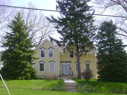 304 5th St., Hartford, WI 53027