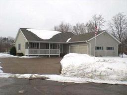 910 Amanda Ct., Holmen, WI 54636