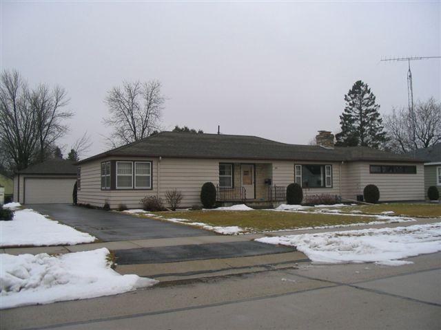 2811 36th St., Two Rivers, WI 54241