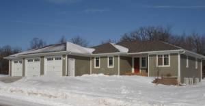 611 Russell Dr., Holmen, WI 54636