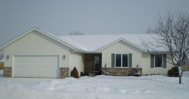 303 Monarch Ln., Holmen, WI 54636