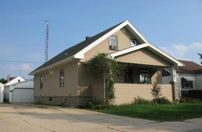 3701 11th Ave, Kenosha, WI 53140