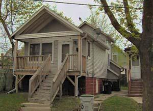 2220 S 14th St, Milwaukee, WI 53215