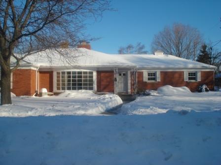 7330 Wellauer Dr., Wauwatosa, WI 53213