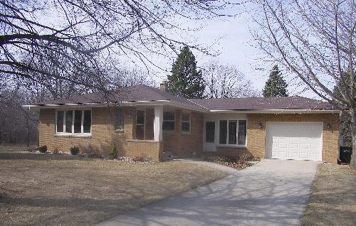 1714 Manitowoc Ave., South Milwaukee, WI 53172