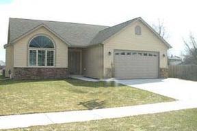 8497 Westbrook Dr., Sturtevant, WI 53177