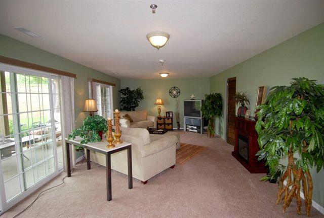 9277 S 51st St., Franklin, WI 53132