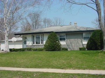 [Address Hidden by Seller], Oak Creek, WI 53154