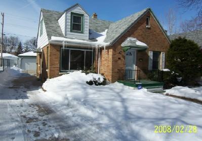 4237 N 42nd St., Milwaukee, WI 53216