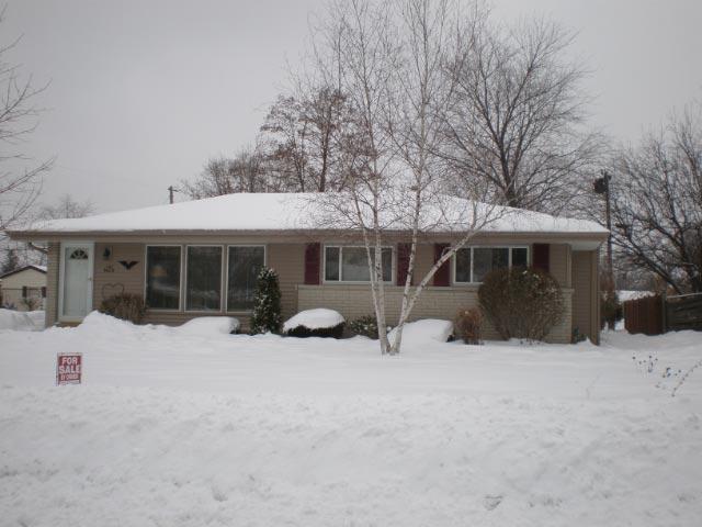 W161N9439 Chippewa Dr., Menomonee Falls, WI 53051