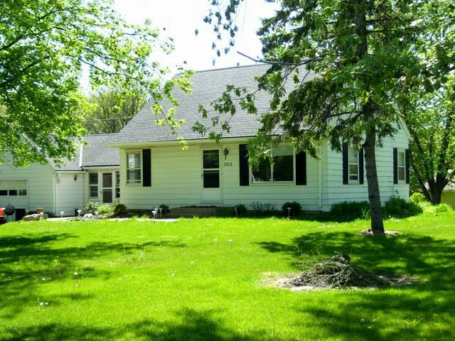 2815 N 124th St., Brookfield, WI 53072