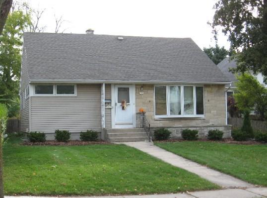 6360 N Santa Monica, Whitefish Bay, WI 53217