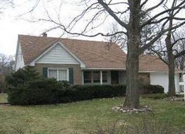 1230 Crescent Dr., Elm Grove, WI 53122