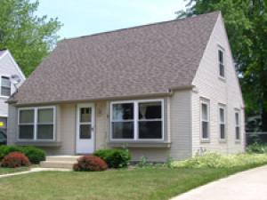 2327 Blaine Ave., Racine, WI 53405