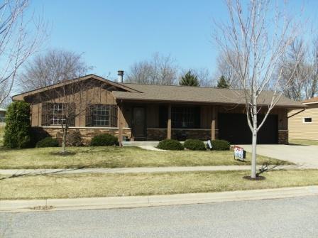 1005 N Oak Ave., Onalaska, WI 54650