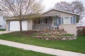 1050 Shepherds Dr., West Bend, WI 53090