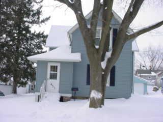 433 Third St., Hartford, WI 53027