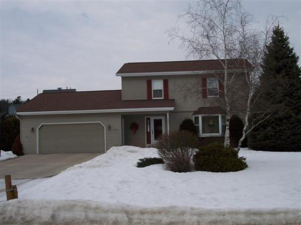 4508 Harvest Cir., Manitowoc, WI 54220