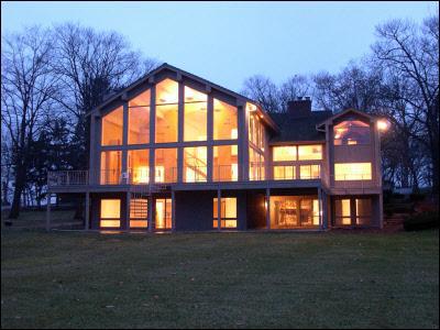 1110 N Tombeau Rd., Bloomfield, WI 53128
