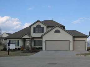 1404 Kensington Ct., Watertown, WI 53098