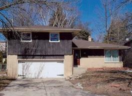 1112 Park Ave., South Milwaukee, WI 53172