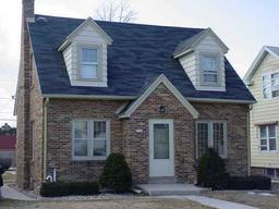 2126 S 16th St, Sheboygan, WI 53081