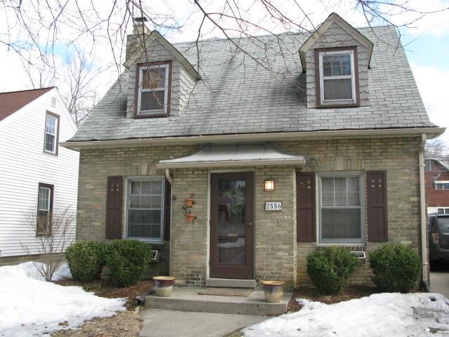 2556 N 70th St., Wauwatosa, WI 53213
