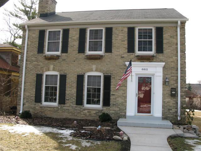 8811 Jackson Park, Wauwatosa, WI 53226