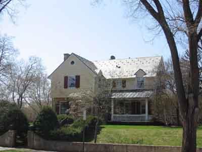 208 17th Pl., La Crosse, WI 54601