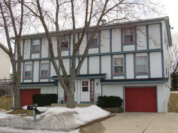 207 Mcdivitt Ln, Mukwonago, WI 53149