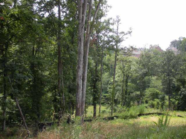 3829 Teesdale Ct., Dunwoody, GA 30350