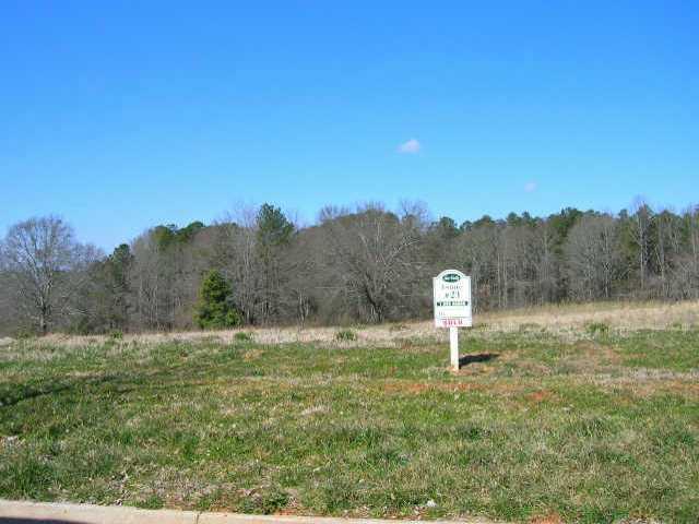 437 Fox Valley Dr., Monroe, GA 30656