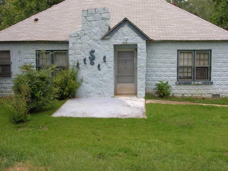 1812 Braeburn Cir., Atlanta, GA 30316