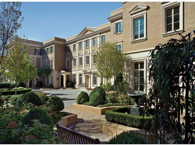 2440 Peachtree Rd. #8, Atlanta, GA 30305