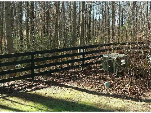 271 Allendale Dr., Canton, GA 30115