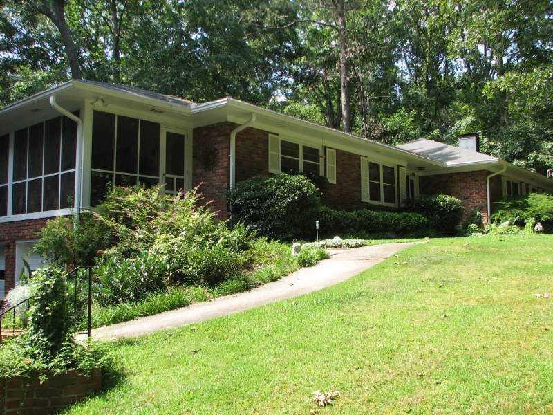 4056 Conway Valley Rd., Atlanta, GA 30327