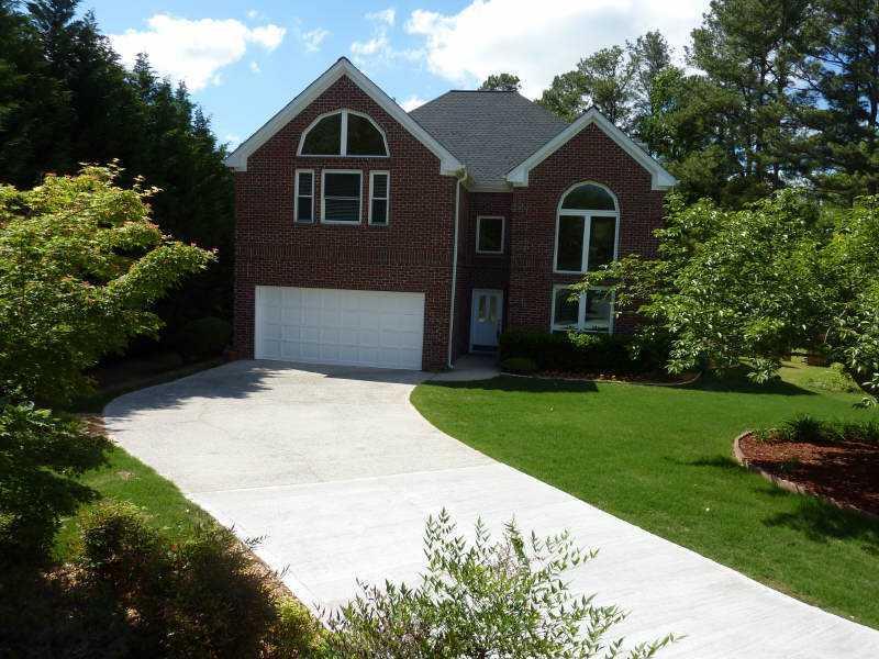 4800 Jones Bridge Woods Dr., Alpharetta, GA 30022