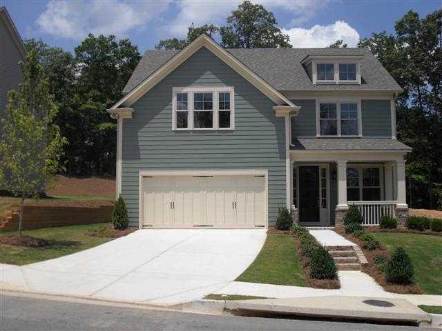 7028 Dove Point Ln., Hoschton, GA 30548