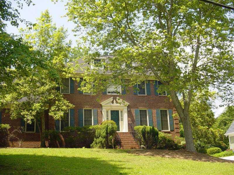 3401 Inns Brook Way, Snellville, GA 30039