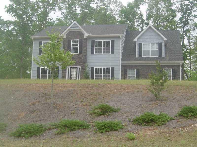 7555 Brecken Dr., Douglasville, GA 30135