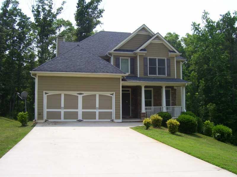 6141 Long Shore Dr., Douglasville, GA 30135