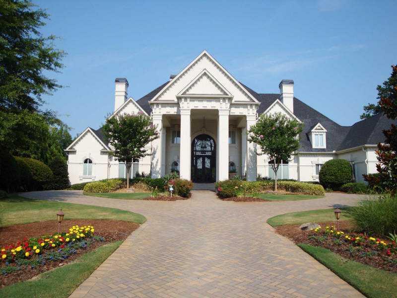 8065 Derbyshire Ct., Duluth, GA 30097