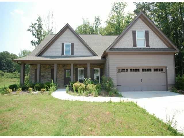 563 Strawberry Walk, Loganville, GA 30052