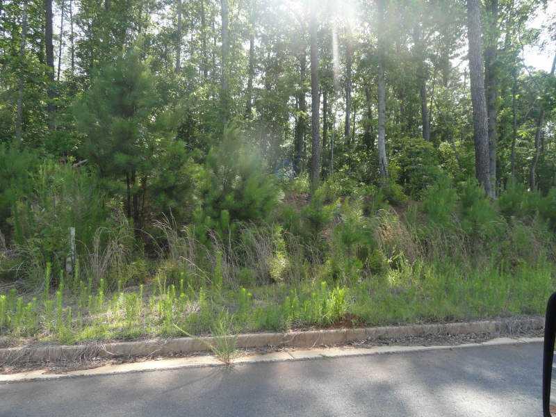 166 Catesby Rd., Powder Springs, GA 30127