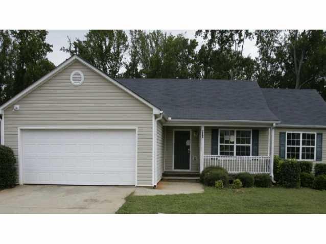 920 Rosewood Ln., Monroe, GA 30656