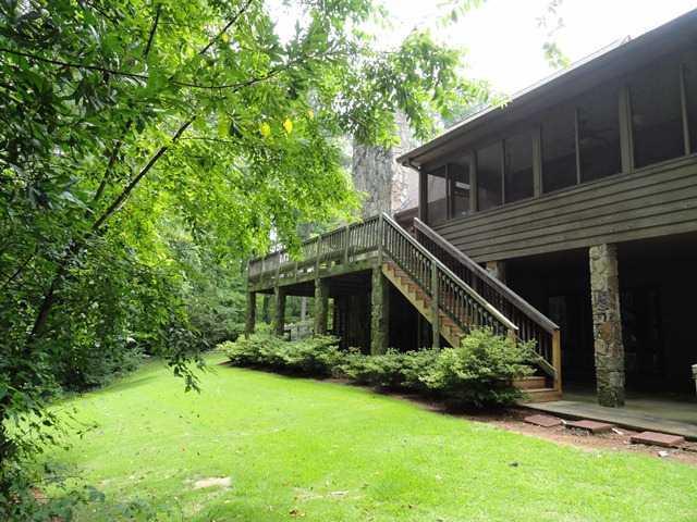 11155 Stroup Rd., Roswell, GA 30075