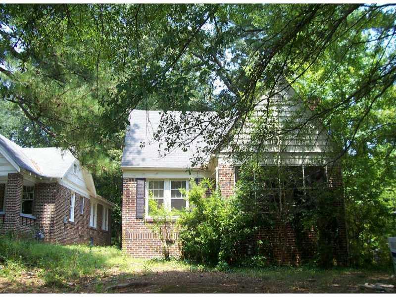 1533 Pineview Ter., Atlanta, GA 30311